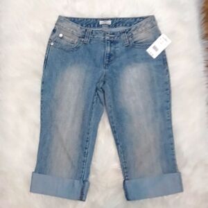 So Wear It Declare It Blue Cropped Jeans